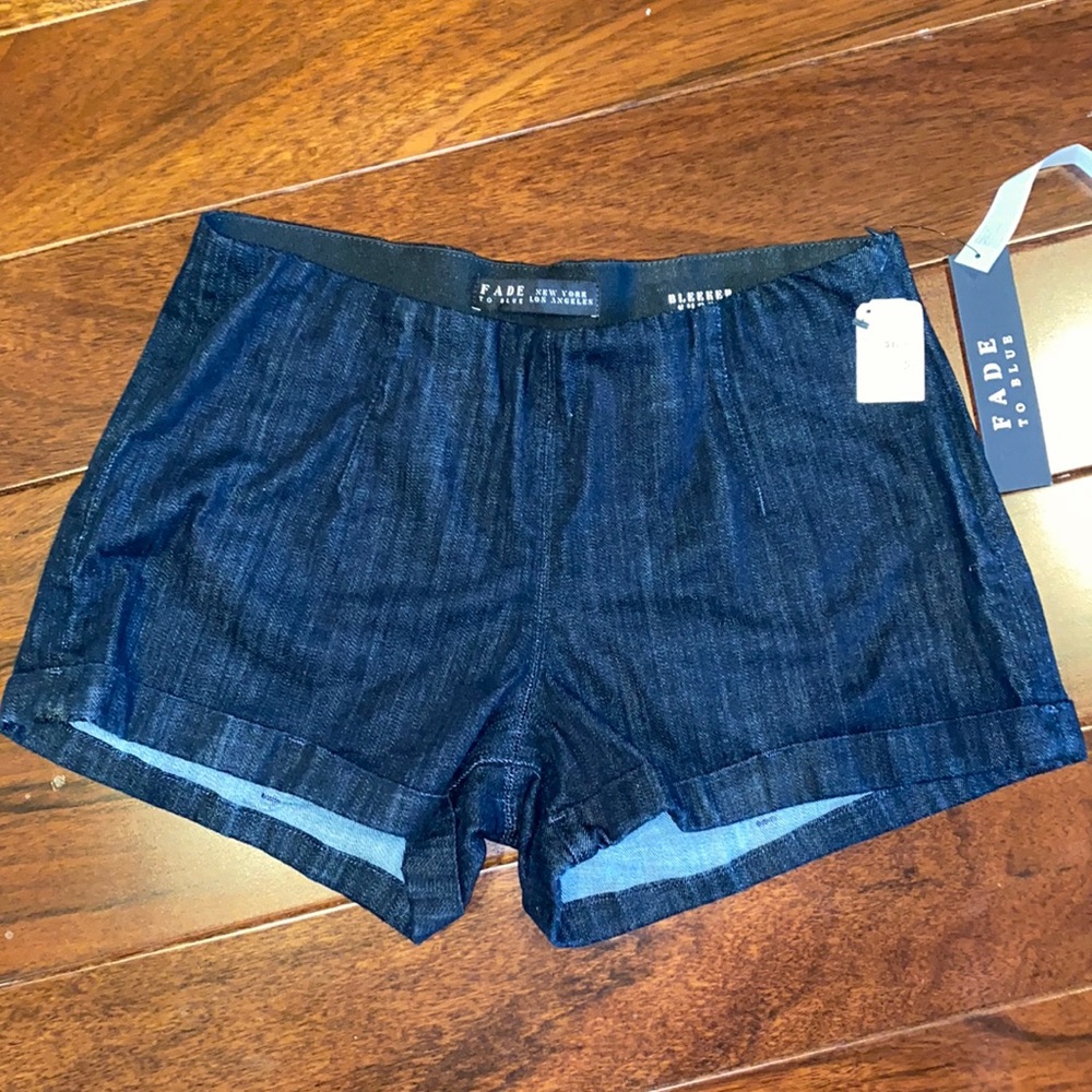 Fade to Blue denim short - M 30
